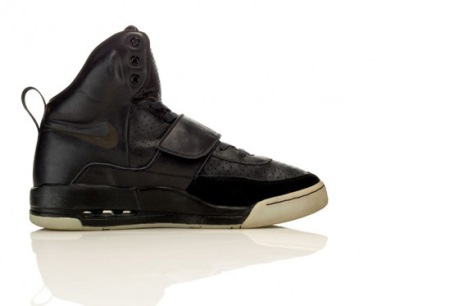 kanye-west-air-yeezy-18uyr