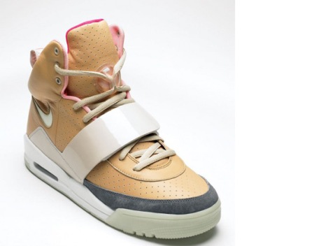 kanye-west-air-yeezy-21iwe1