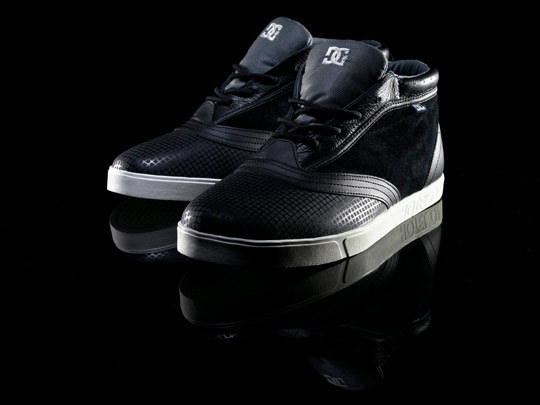 dc-for-hotel-on-rivington-holiday-2010-sneakers-05 dc-for-hotel-on-rivington-holiday-2010-sneakers-05