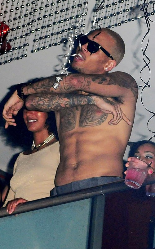 chris-brown-050611-15 chris-brown-050611-15