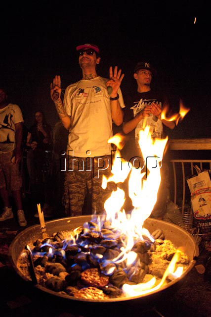 Who needs a light