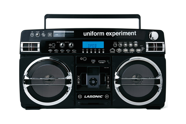 uniform-experiment-lasonic-ipod-boombox uniform-experiment-lasonic-ipod-boombox