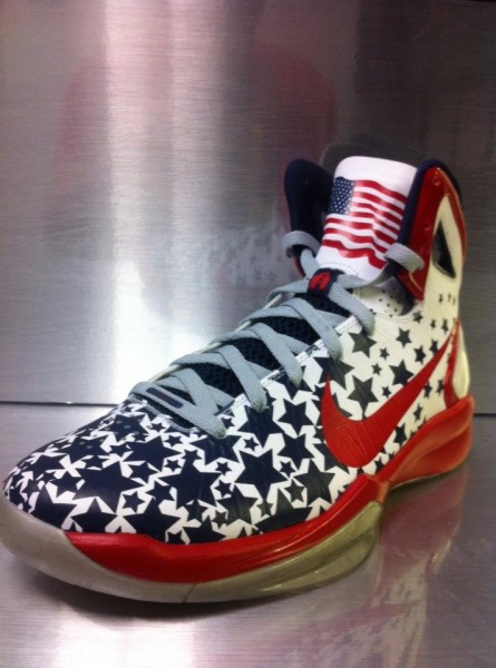 nike-hyperdunk-2010-fiba-pack-release-date-info-1-445x600