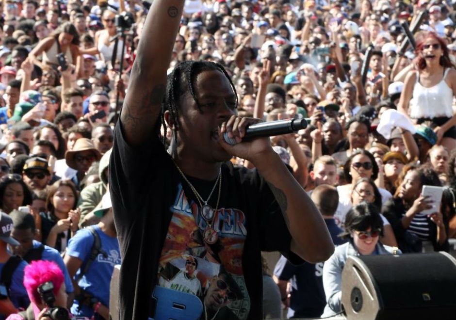 travis-scott-arrested-at-lollapalooza