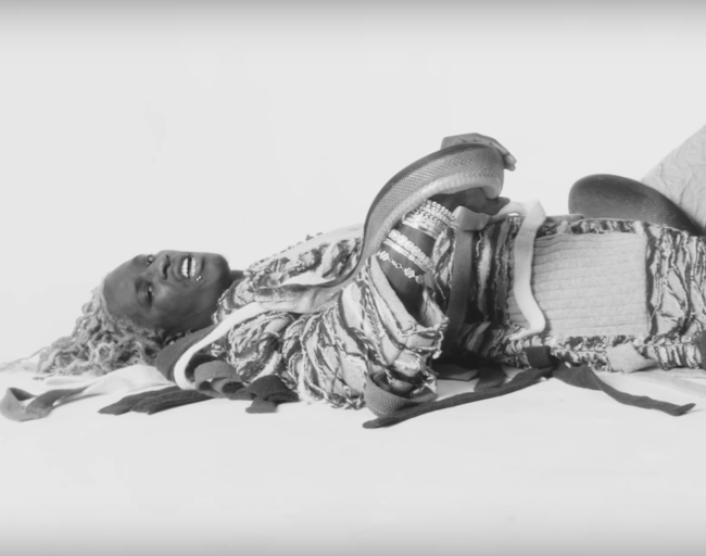 Tooslimy Rapper Young Thug Gets Super Slimey In